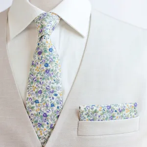 Men's Necktie / Blossoms In Purple